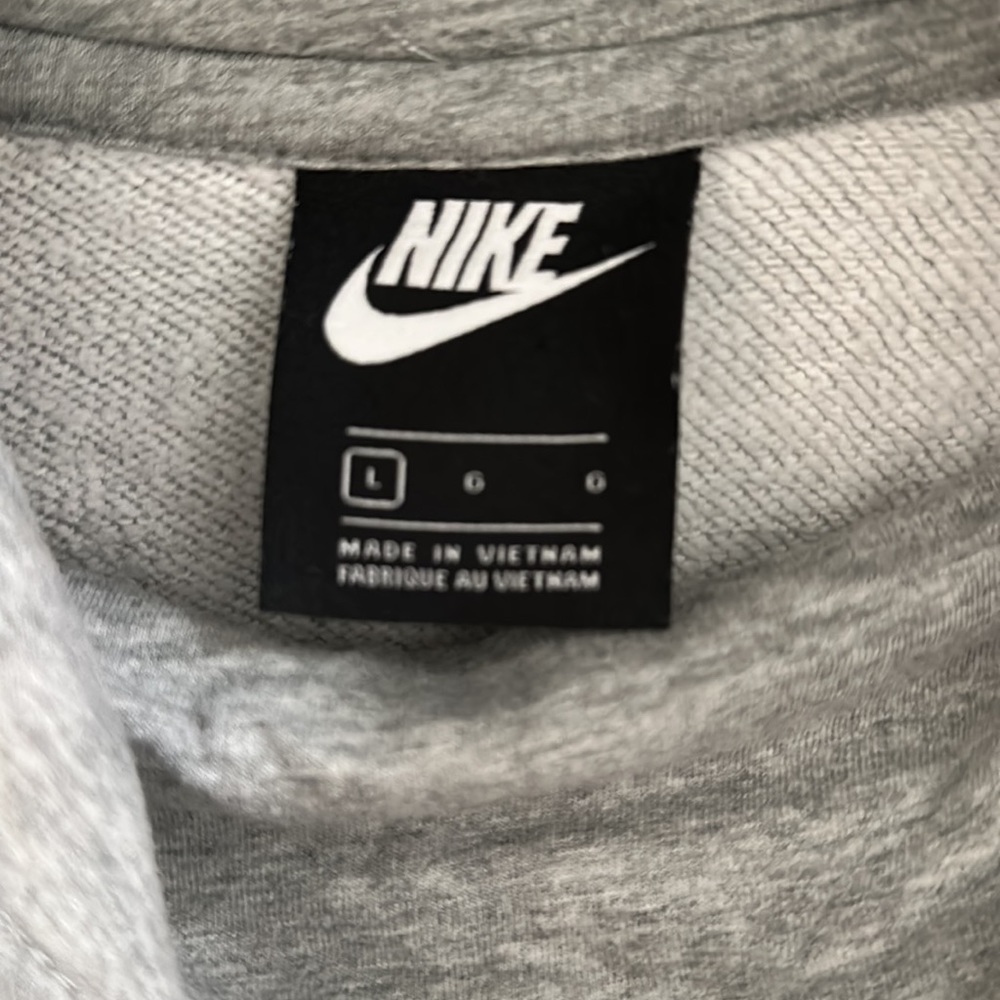 Woman's Nike Hooded Sweatshirt & Matching Joggers - Picture 4 of 7